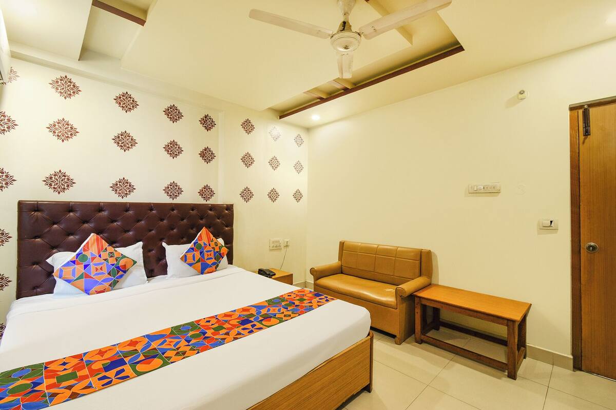 Executive Room | Egyptian cotton sheets, premium bedding, in-room safe, free WiFi