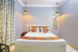 豪華客房 | 埃及棉床單、高級寢具、客房內保險箱、免費無線上網