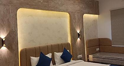 Fabhotel Seemansh