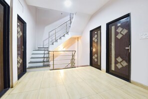 Staircase - Fabhotel Global Ad (Indore)