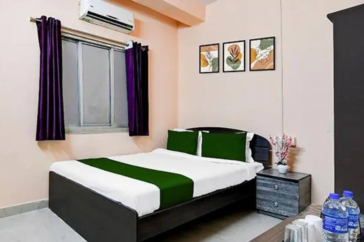 Deluxe Room | Egyptian cotton sheets, premium bedding, in-room safe, free WiFi
