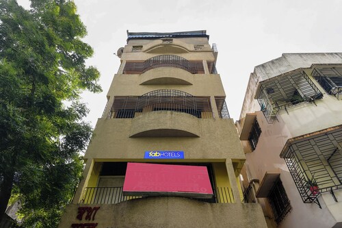 Fabhotel The Infinity