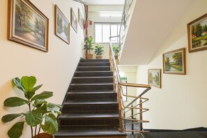 Lobby - Fabhotel Wild Wings Kothapet (Hyderabad)