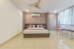 Seprai katun Mesir, seprai premium, brankas, dan Wi-Fi gratis