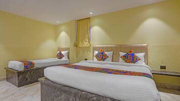 Premium kamer | Lakens van Egyptisch katoen, luxe beddengoed, een kluis op de kamer