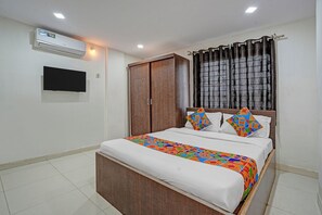Deluxe Room | Egyptian cotton sheets, premium bedding, free WiFi, bed sheets