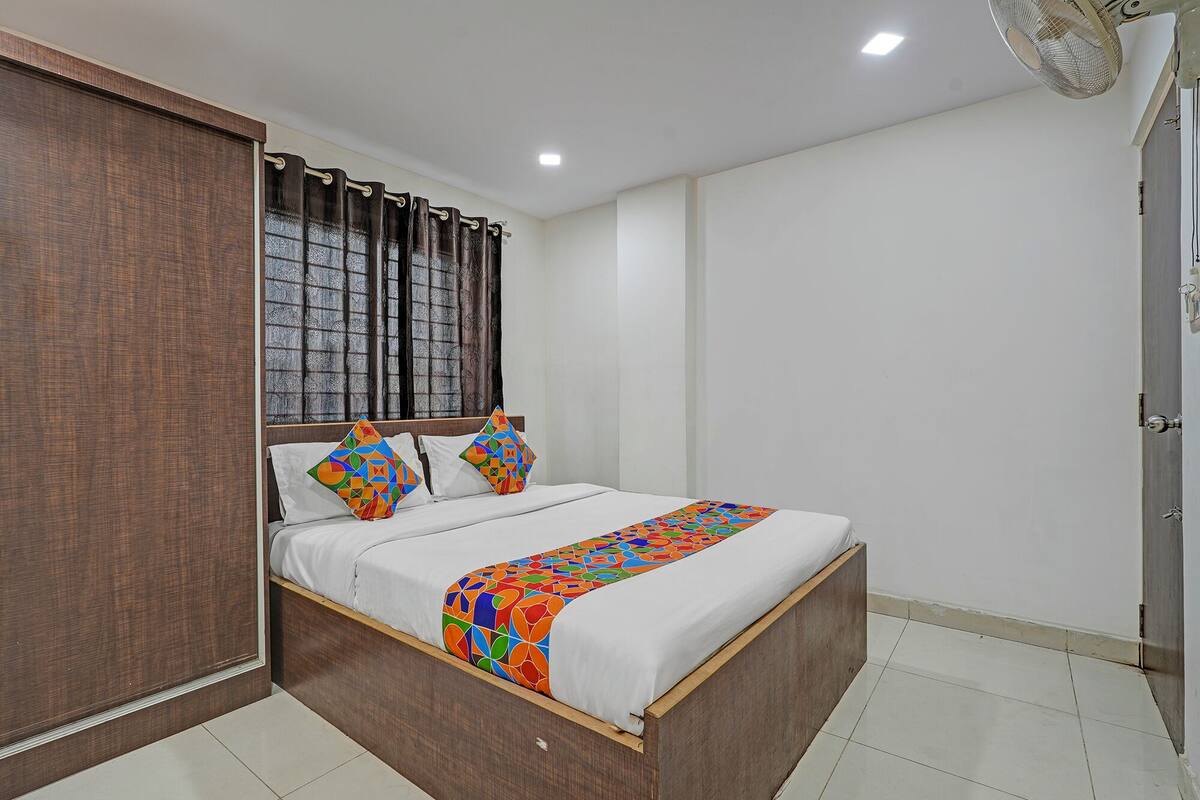 Deluxe Room | Egyptian cotton sheets, premium bedding, free WiFi, bed sheets