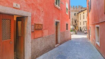Family Apartment, Multiple Bedrooms (Nido dell'Usignolo) | Exterior
