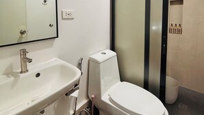 Room, 1 Bedroom, Balcony | Bathroom - Room-chic and Comfortably Cozy (Iloilo)