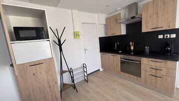 Microwave, oven, stovetop