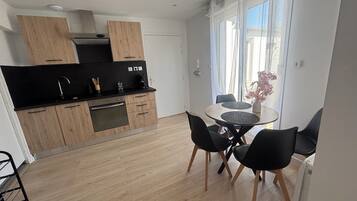 Microwave, oven, stovetop