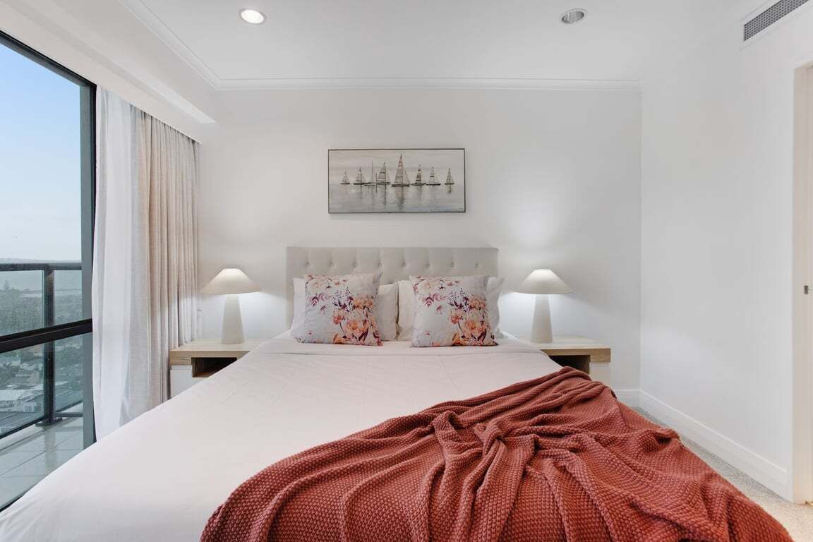 熨斗/熨衫板、Wi-Fi、床單