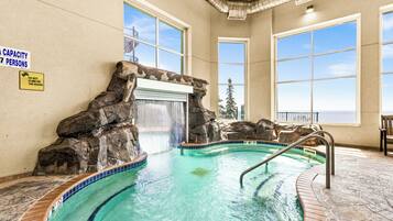 Indoor pool, outdoor pool