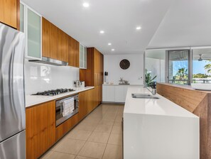 Fridge, microwave, stovetop, toaster