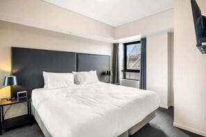 1 habitación, tabla de planchar con plancha, wifi y ropa de cama 