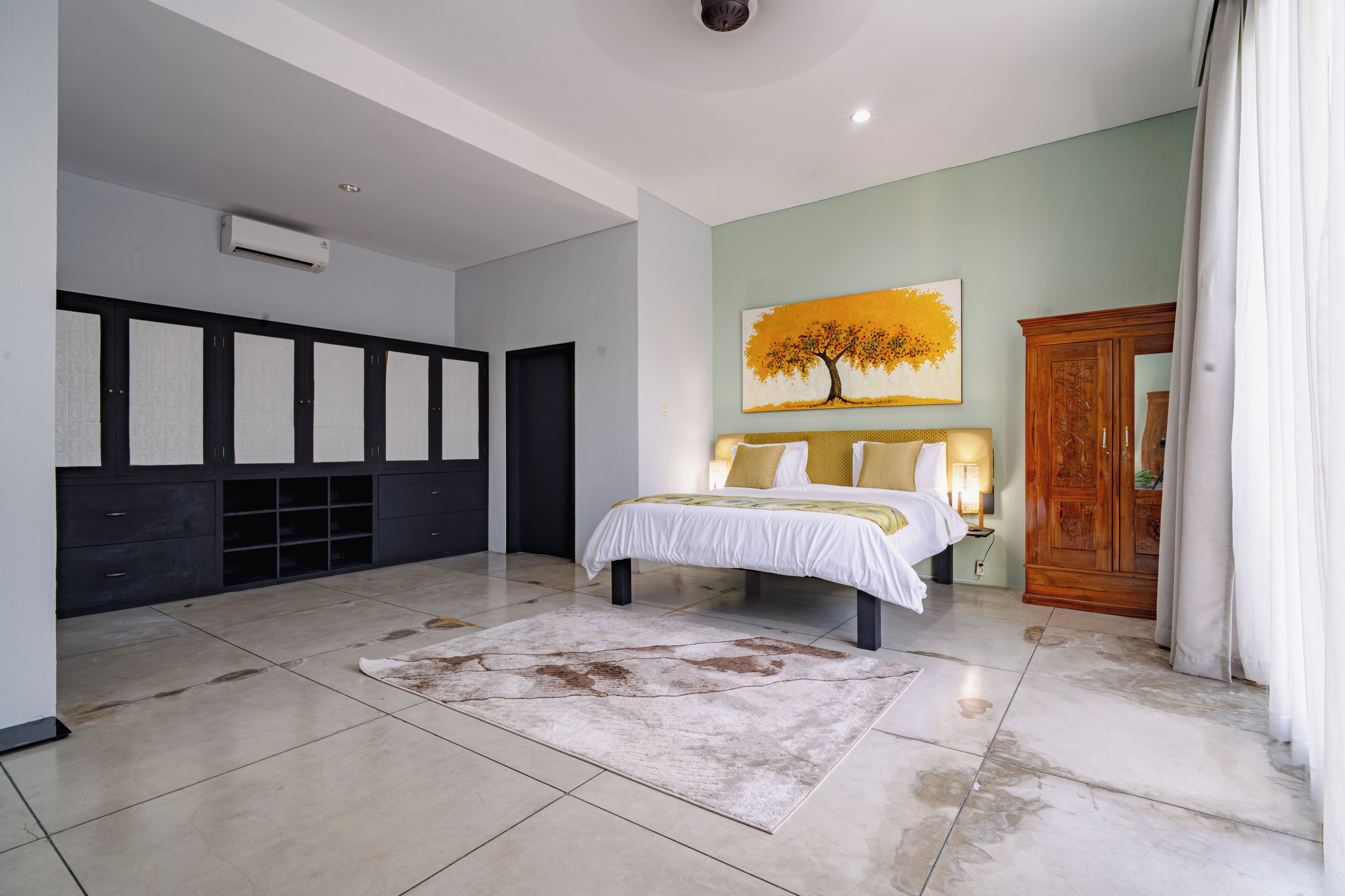 Setrika/meja setrika, tempat tidur lipat/tambahan, dan Wi-Fi gratis