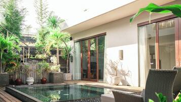 Kolam renang terbuka