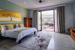 Iron/ironing board, rollaway beds, free WiFi, bed sheets - Jimbaran Beach Bliss Villa Bali (Kedonganan)
