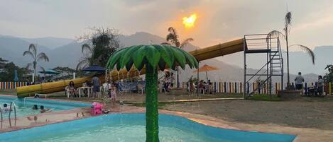 Piscina de entrenamiento