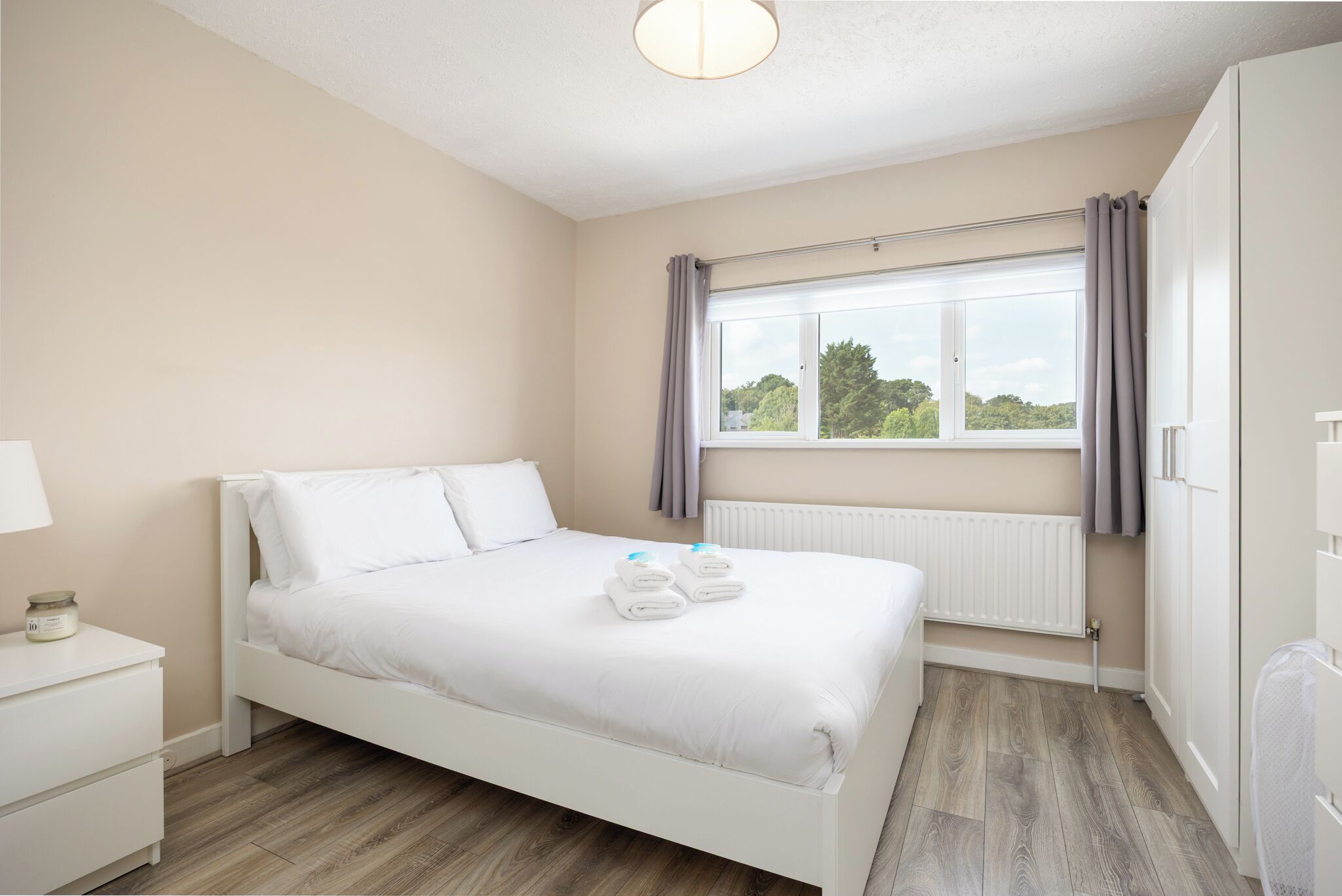 3 bedrooms, iron/ironing board, free WiFi, bed sheets