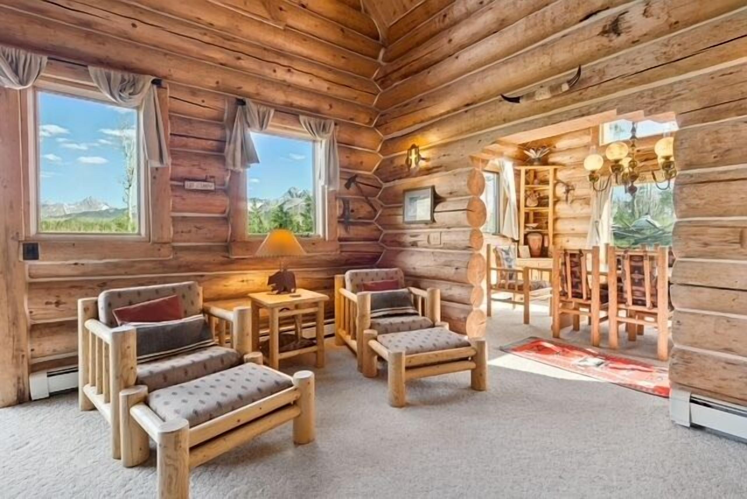 Smart TV, fireplace, DVD player, video library