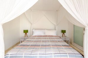 4 slaapkamers, een strijkplank/strijkijzer, wifi, beddengoed