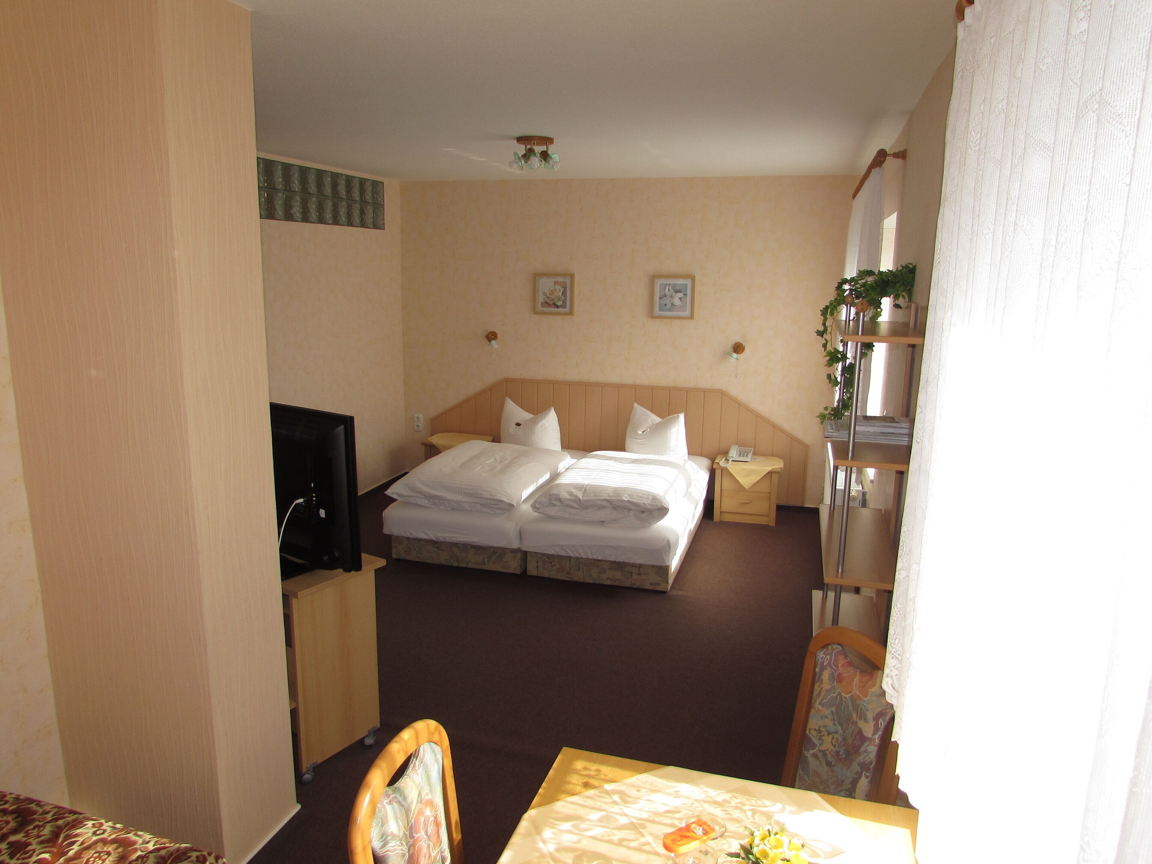 Double Room | Free WiFi