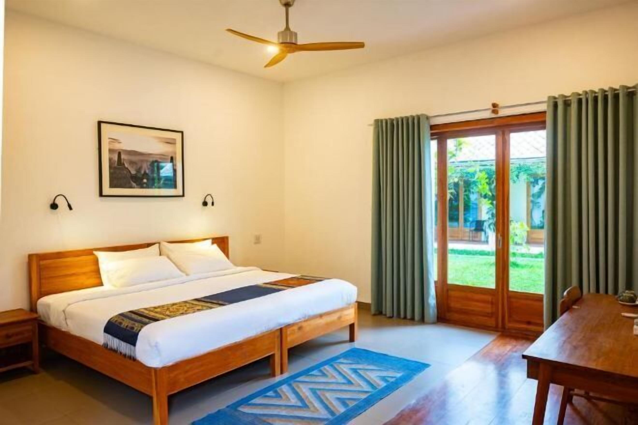 In-room safe, desk, cots/infant beds, free WiFi