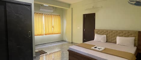 Deluxe Double Room, City View | Free WiFi
