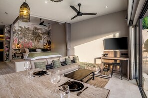 Deluxe Villa, 1 Bedroom, Non Smoking | Premium bedding, in-room safe, free WiFi, bed sheets