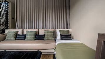 Deluxe Villa, 1 Bedroom, Non Smoking | Living area