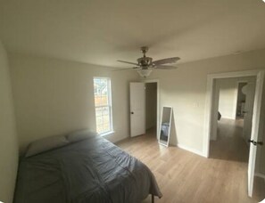 4 bedrooms, WiFi, bed sheets