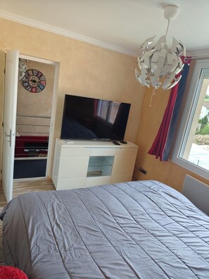 2 Schlafzimmer, Bügeleisen/Bügelbrett, WLAN, Bettwäsche