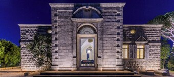 Amani Luxury 4BR Villa & Pool in Batroun