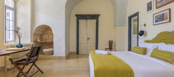 Amani Luxury 4BR Villa & Pool in Batroun