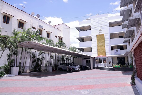 Shrees Hotel - Perundurai
