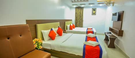 Deluxe Room, Air conditioning, City View | Free WiFi