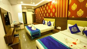 Kamar Deluks, AC, pemandangan kota | Wi-Fi gratis