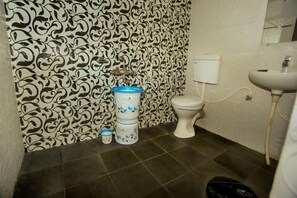 Double Room | Free WiFi