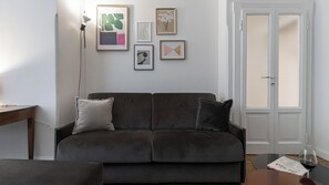 Apartment (1 Bedroom) | Living area