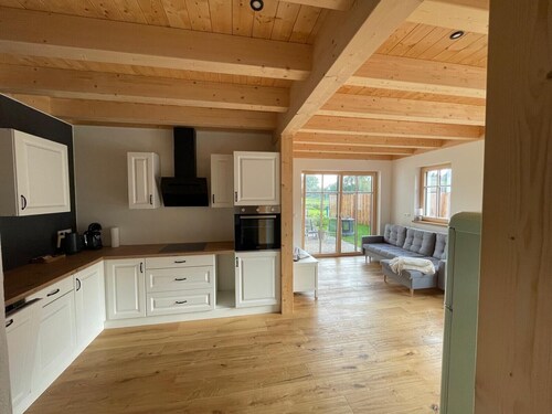 Apartment 'dahoimelig' mit Bergblick, privater Terrasse und WLAN