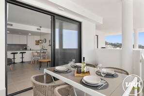 Outdoor dining - Mimosa | Sea views - terrace - pool (Fuengirola)