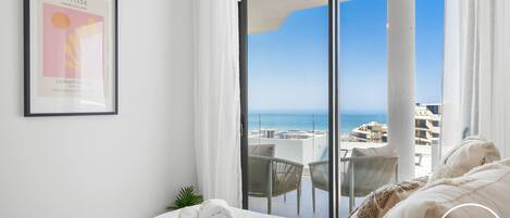 2 habitaciones y caja de seguridad en la habitación