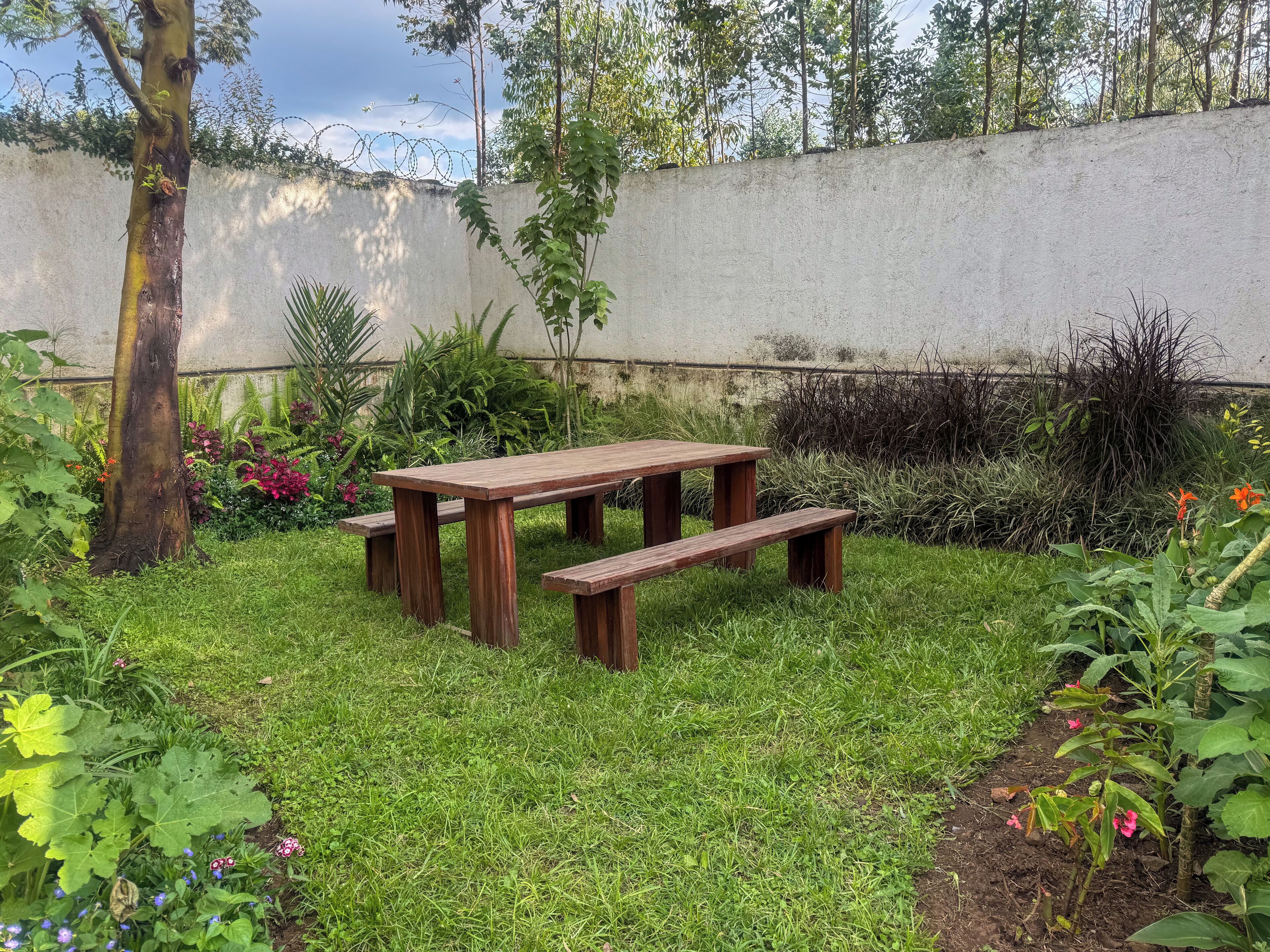 屋外ダイニングエリア