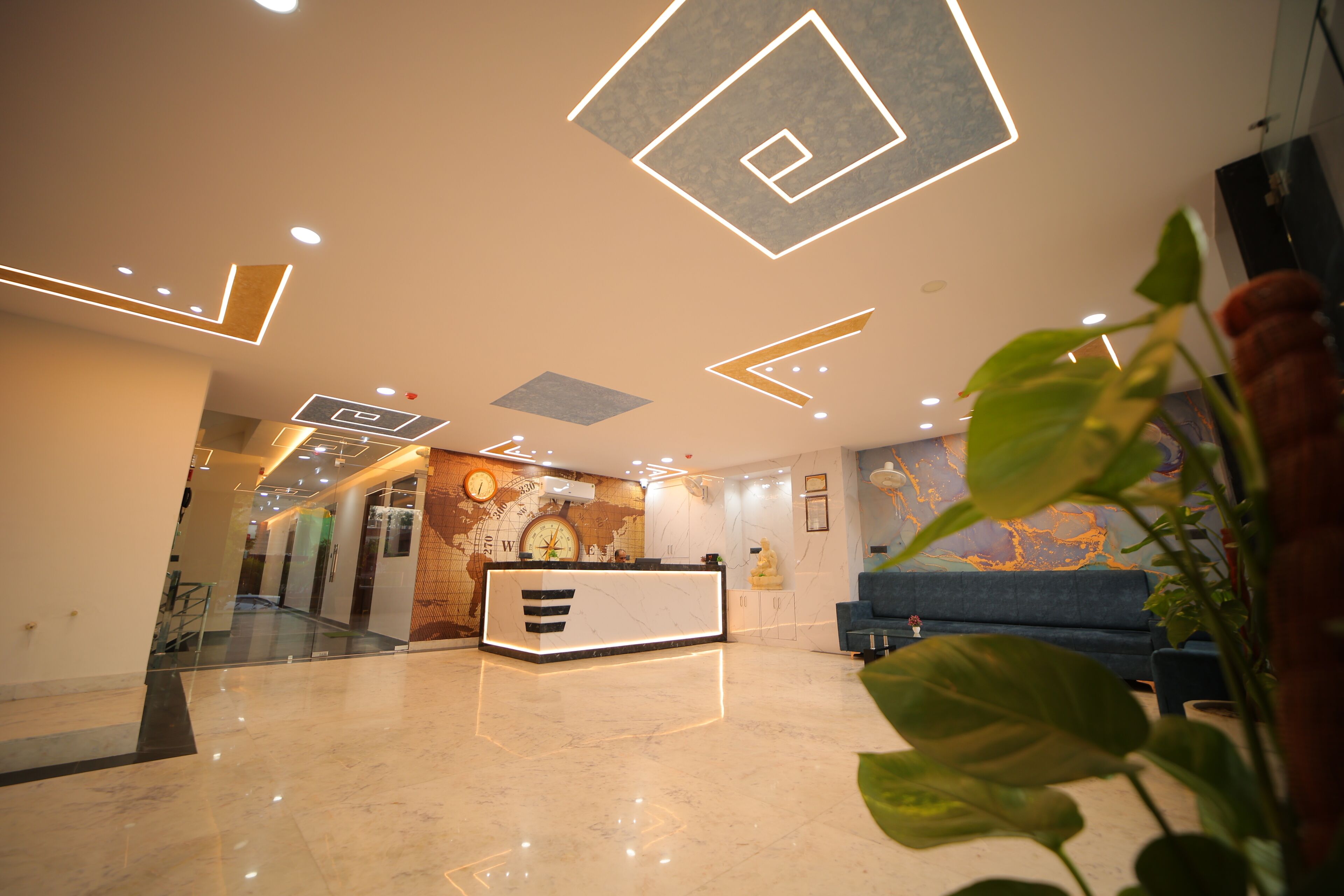 Quầy tiếp tân