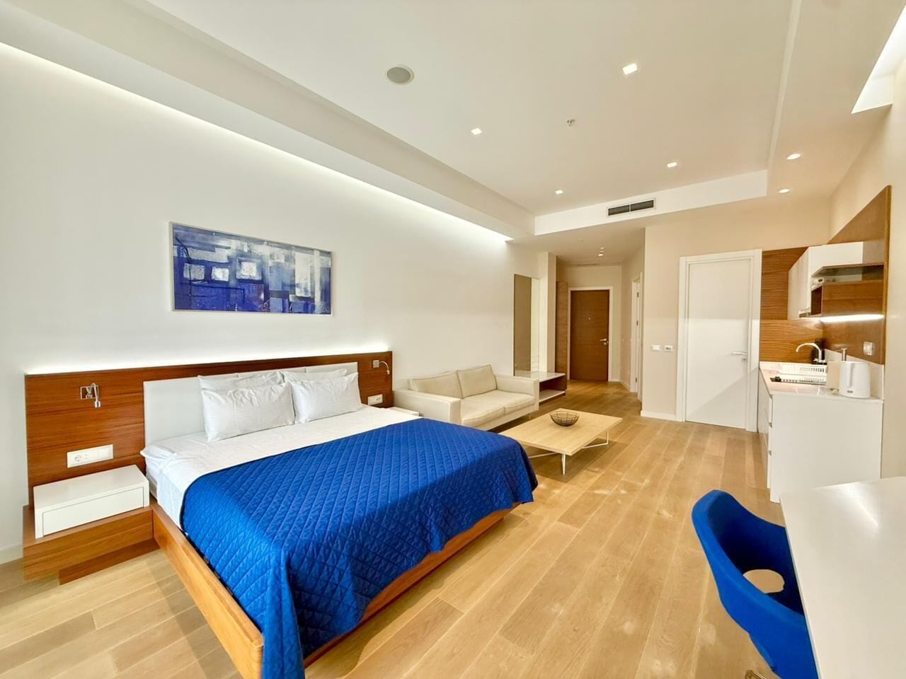 デラックス スタジオ バルコニー シティビュー | WiFi (無料)、ベッドシーツ