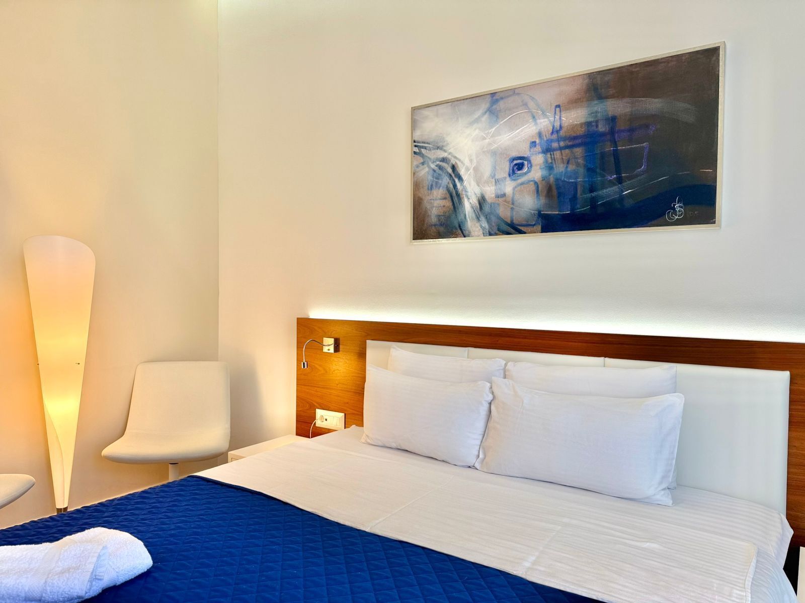 Royal-studio, parveke, kaupunkinäköala | Ilmainen Wi-Fi, vuodevaatteet