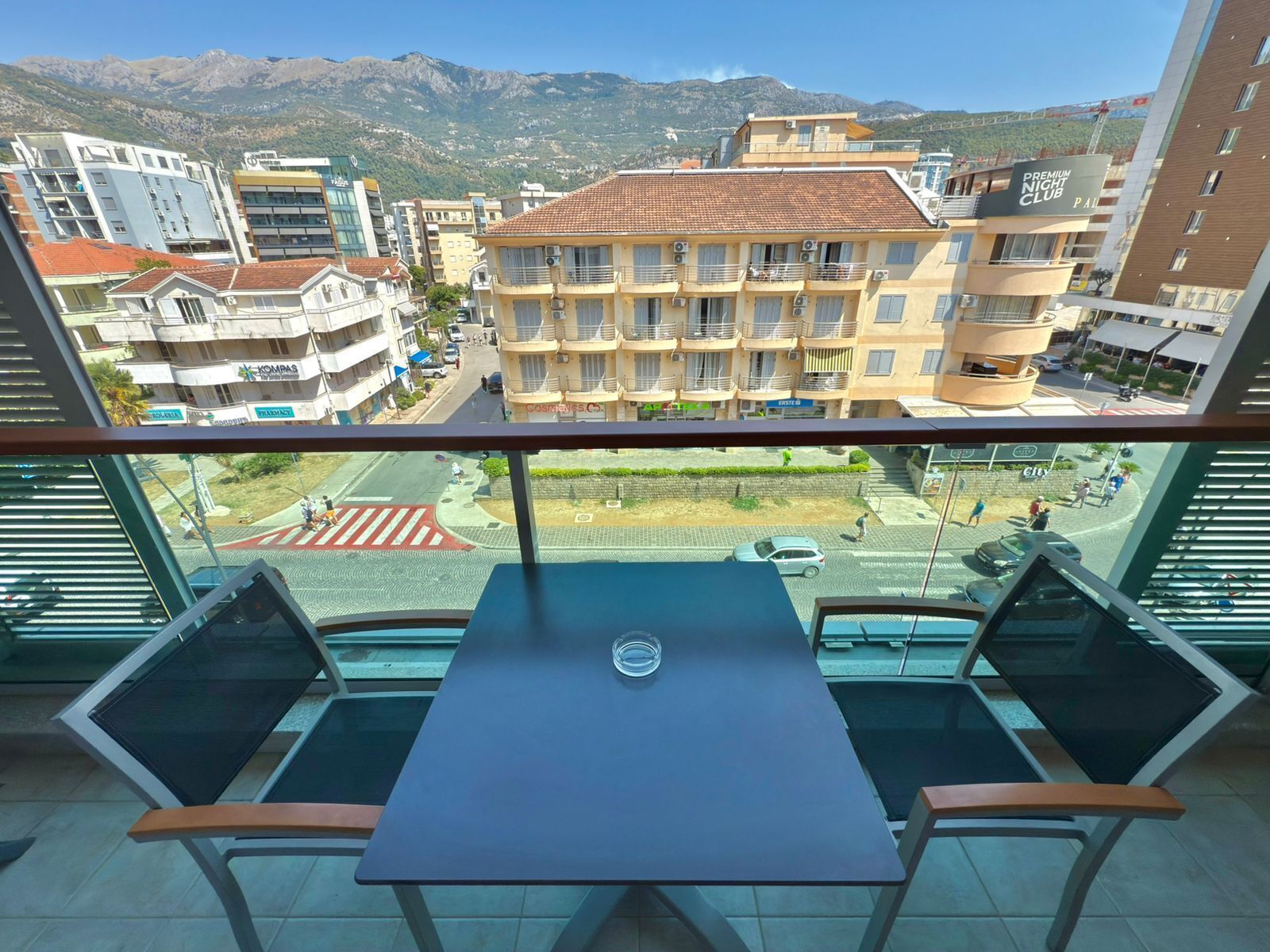 Royal-Studio, Balkon, Stadtblick | Ausblick vom Zimmer