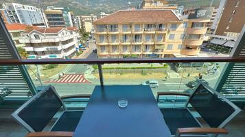 Royal-Studio, Balkon, Stadtblick | Ausblick vom Zimmer