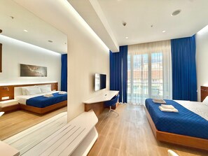 Superior Studio, Balcony, City View | Free WiFi, bed sheets - Condo Studio Plaza (Budva)